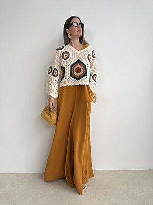 Look Antonia