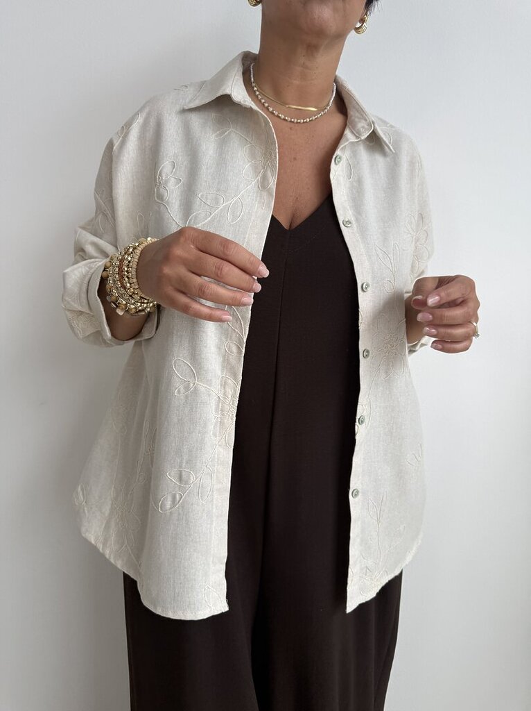Camicia lino trama ricamo 