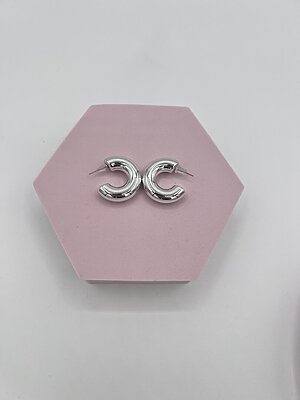Orecchino medium bombato silver