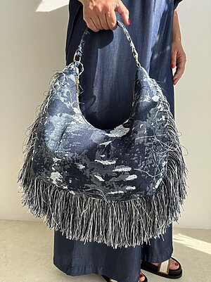 Bag MEZZALUNA denim frange