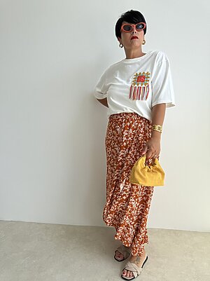 Look Carmela