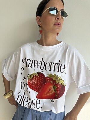 Ts STRAWBERRIES