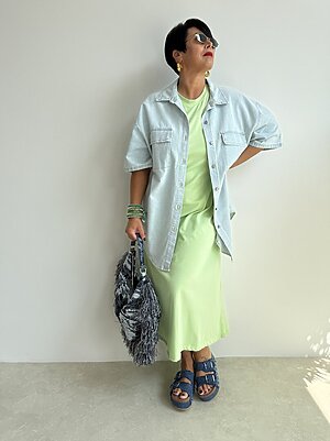 Look Simona