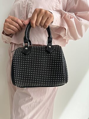 Bauletto micro borchie nero